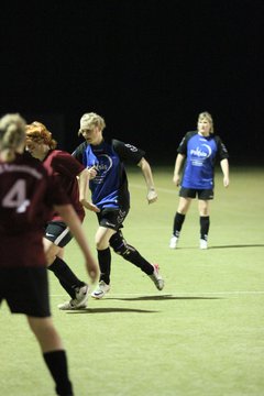Bild 105 - Frauen am 20.4.12